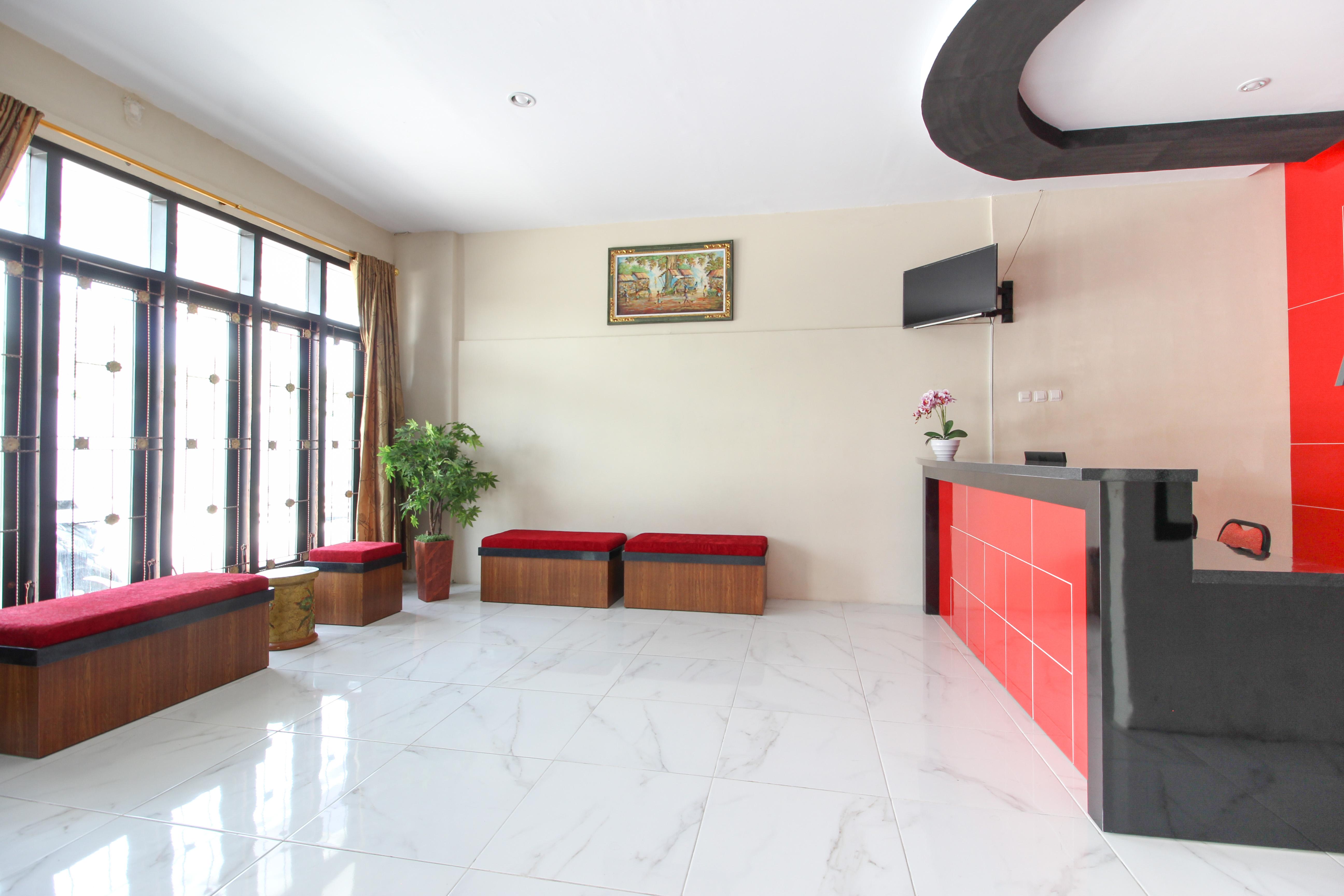 מלון Kalasan Reddoorz Near Jogja Kembali Monument 3 מראה חיצוני תמונה